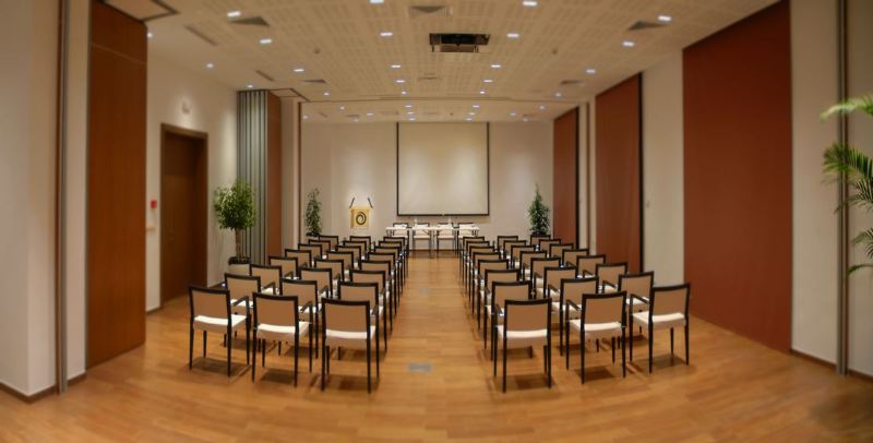 La Cigale Tabarka Otel Dış mekan fotoğraf A typical conference room