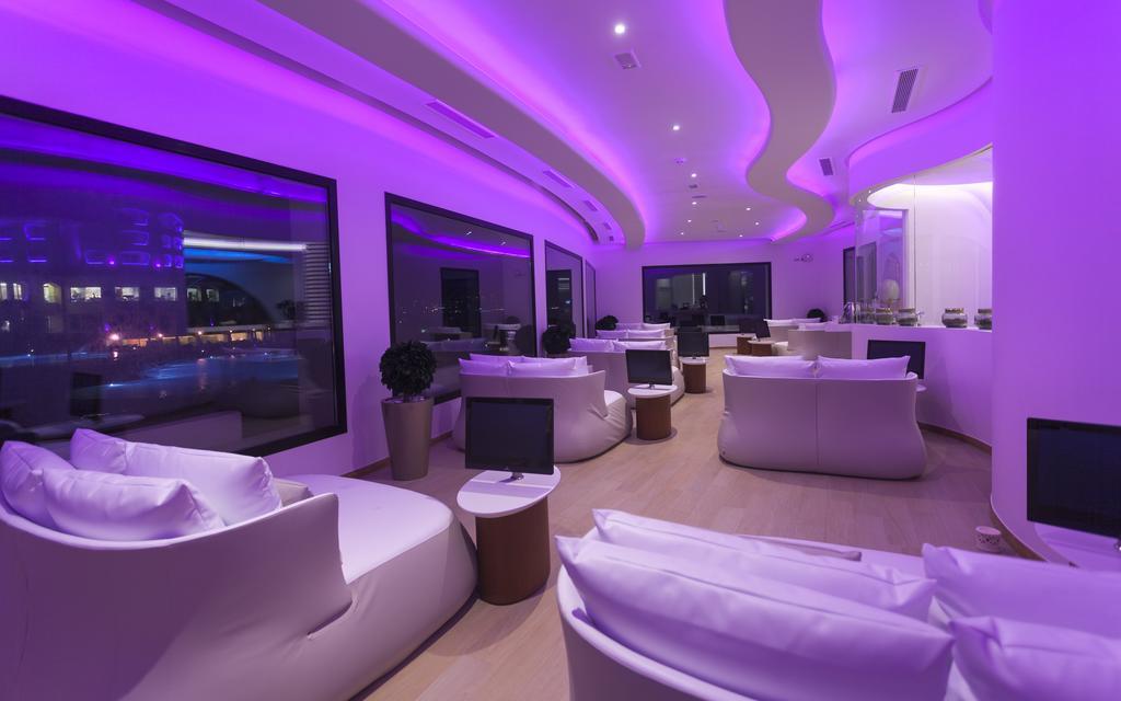 La Cigale Tabarka Otel Dış mekan fotoğraf The lounge at the airport